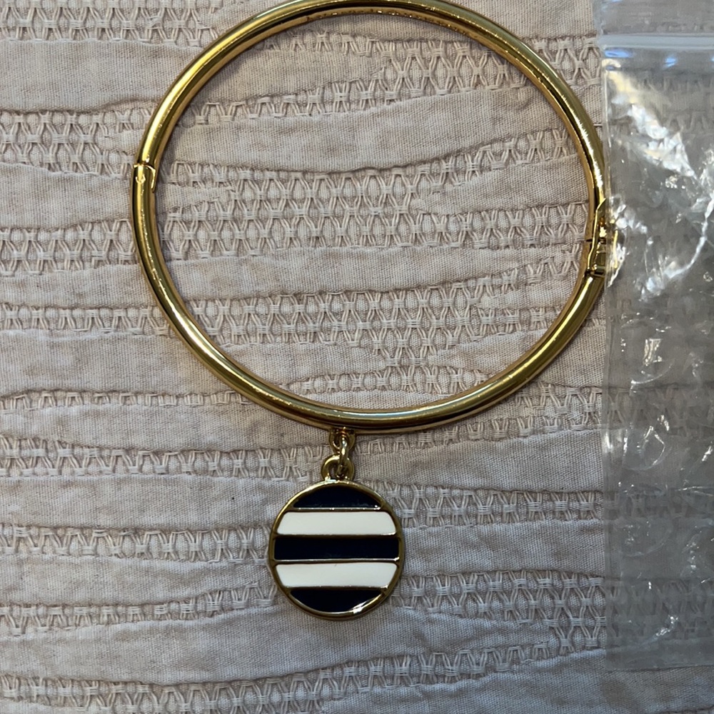 Kate Spade - Picture 2 of 3